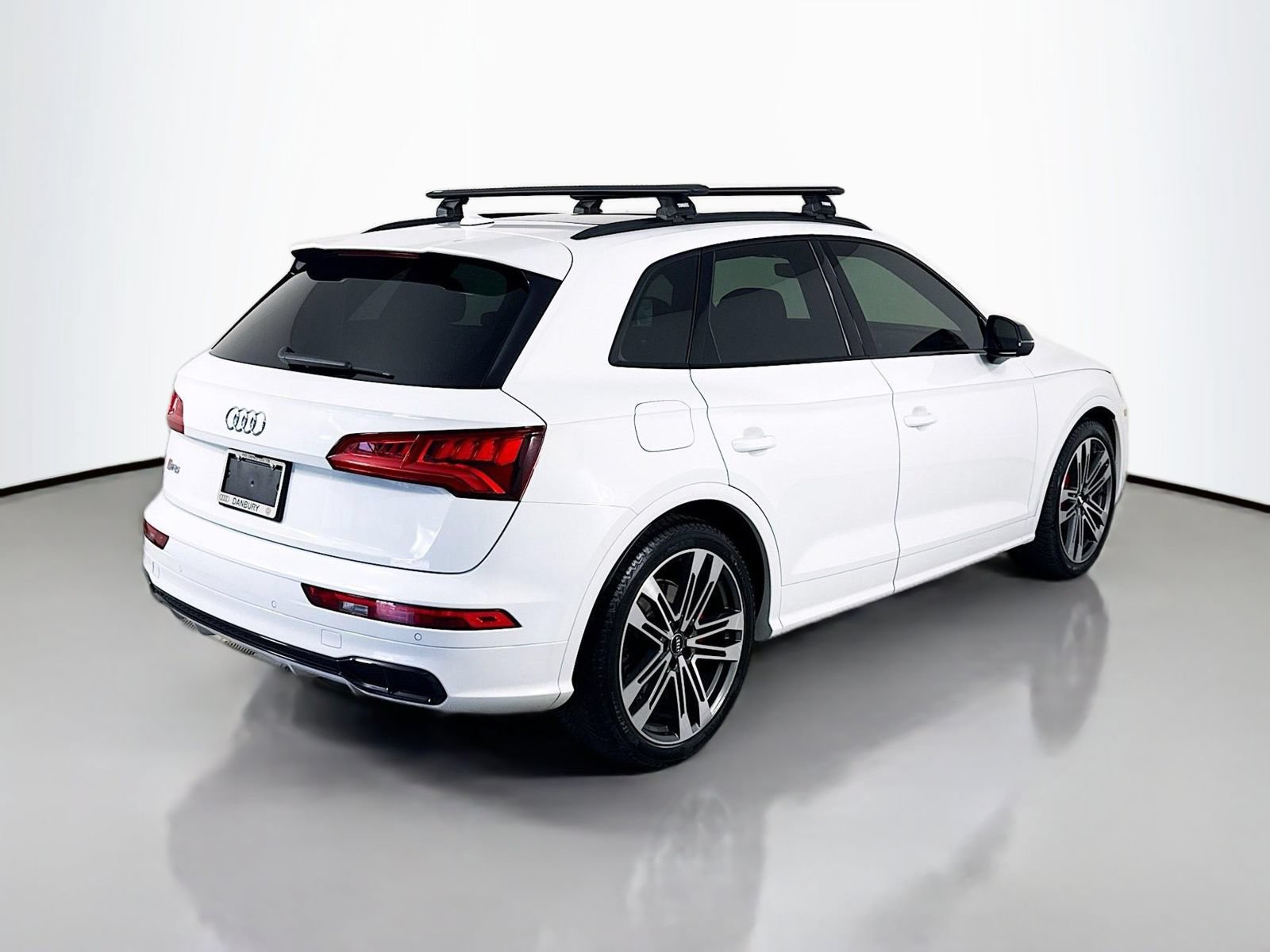 Used 2020 Audi SQ5 Premium Plus w/ Premium Plus Package AWD/4WD image 9