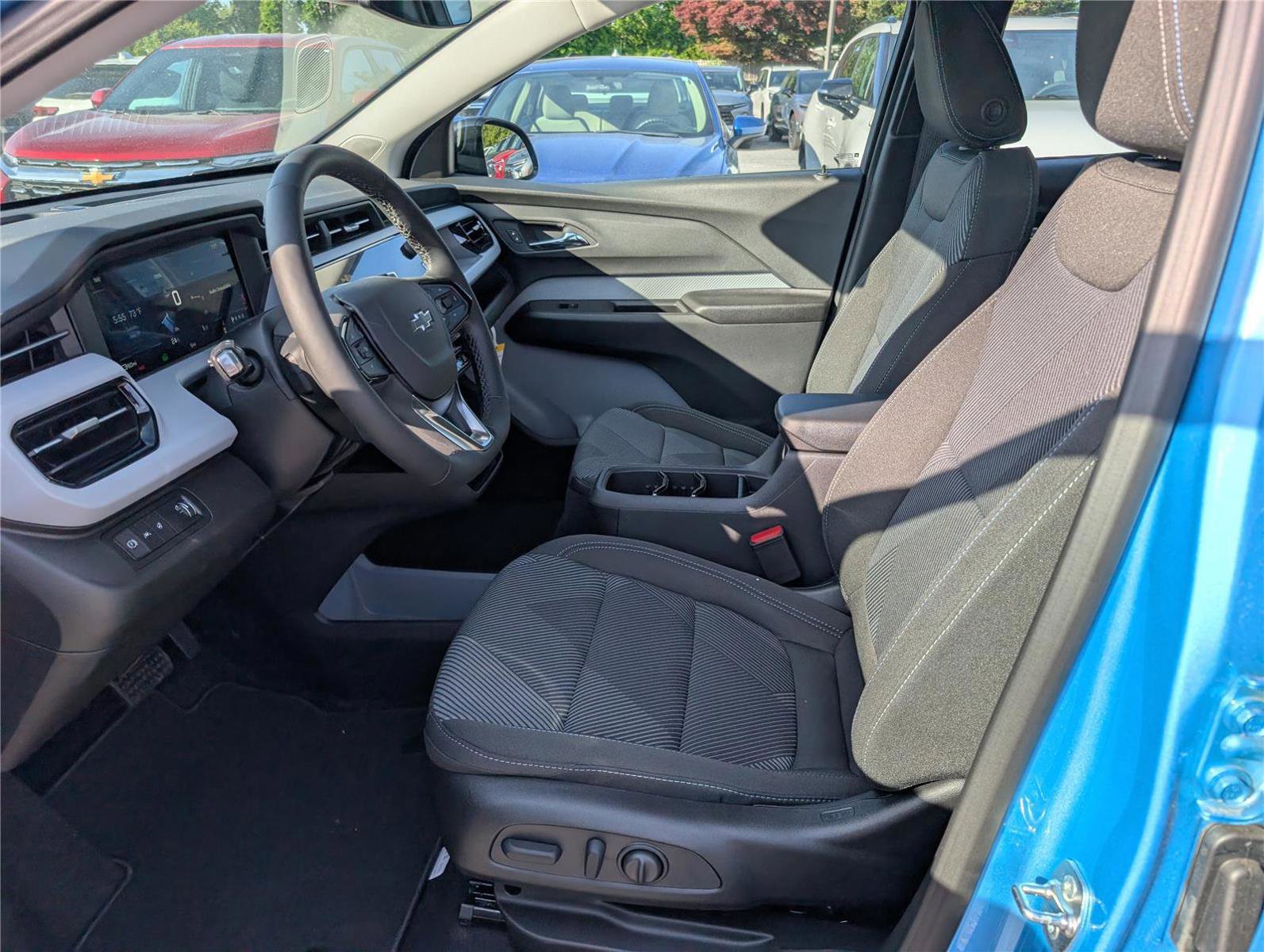New 2027 Chevrolet Bolt LT w/ Comfort Package FWD image 11