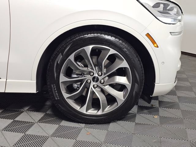 Used 2021 Lincoln Aviator Grand Touring w/ Equipment Group 302A image 9