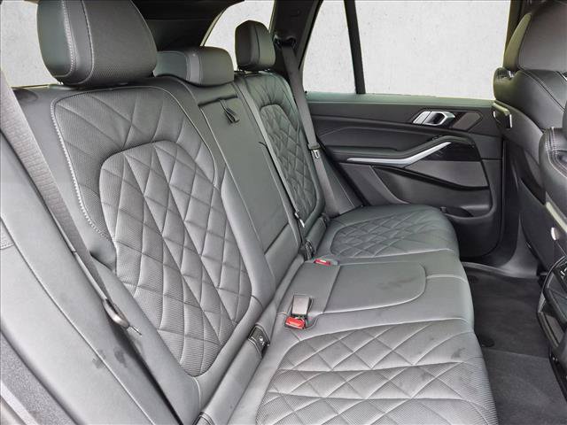 Used 2024 BMW X5 xDrive40i w/ M Sport Package AWD/4WD image 22