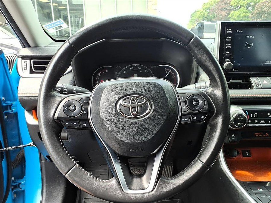 Used 2020 Toyota RAV4 Adventure AWD/4WD image 29