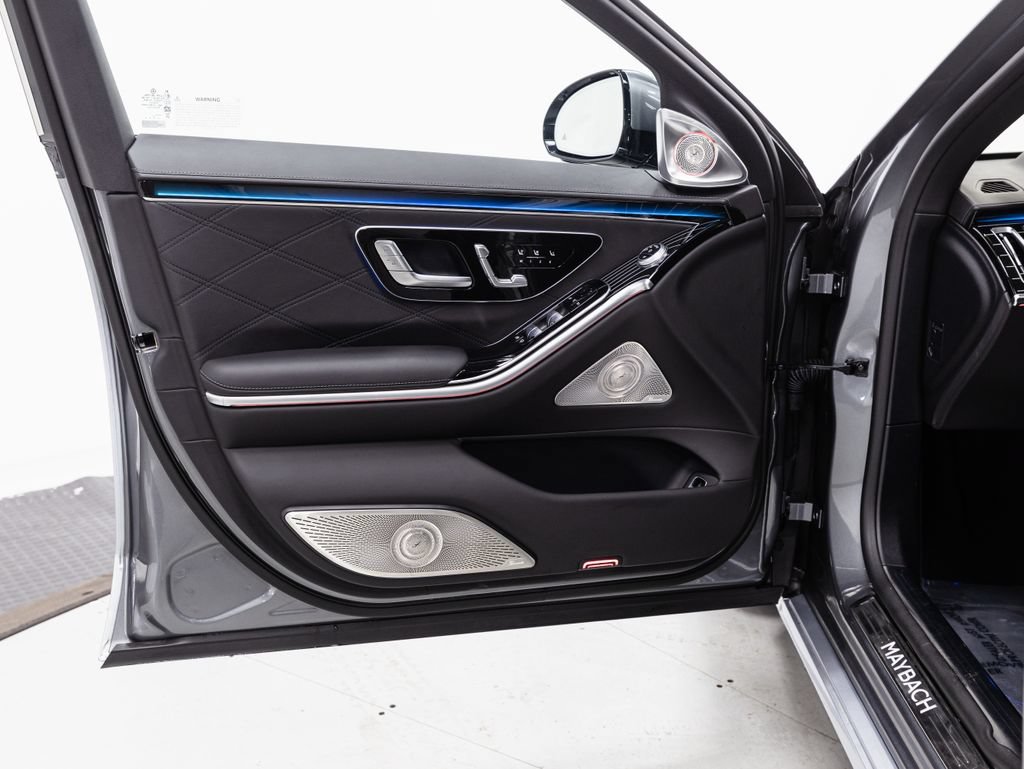 Certified 2024 Mercedes-Benz Maybach S 580 4MATIC image 5