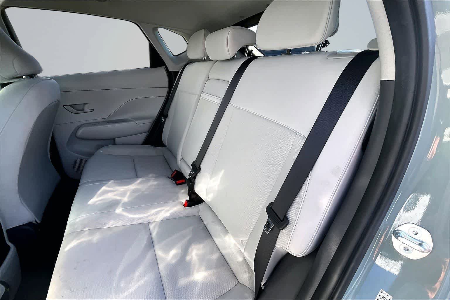 Used 2024 Hyundai Kona SEL FWD image 13