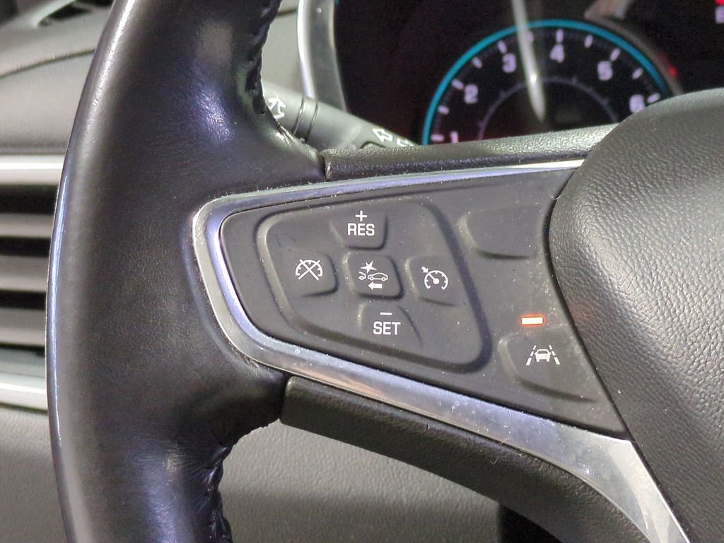 Used 2020 Chevrolet Equinox LT w/ Driver Convenience Package FWD image 30