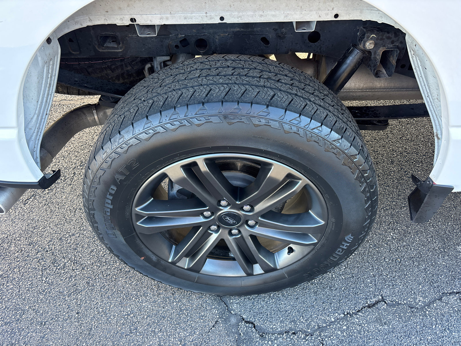 Used 2022 Ford F150 Lariat w/ Equipment Group 502A High image 10