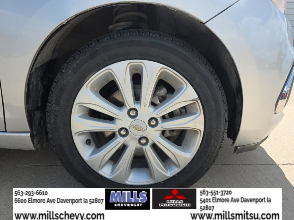 Used 2018 Chevrolet Spark LT FWD image 22