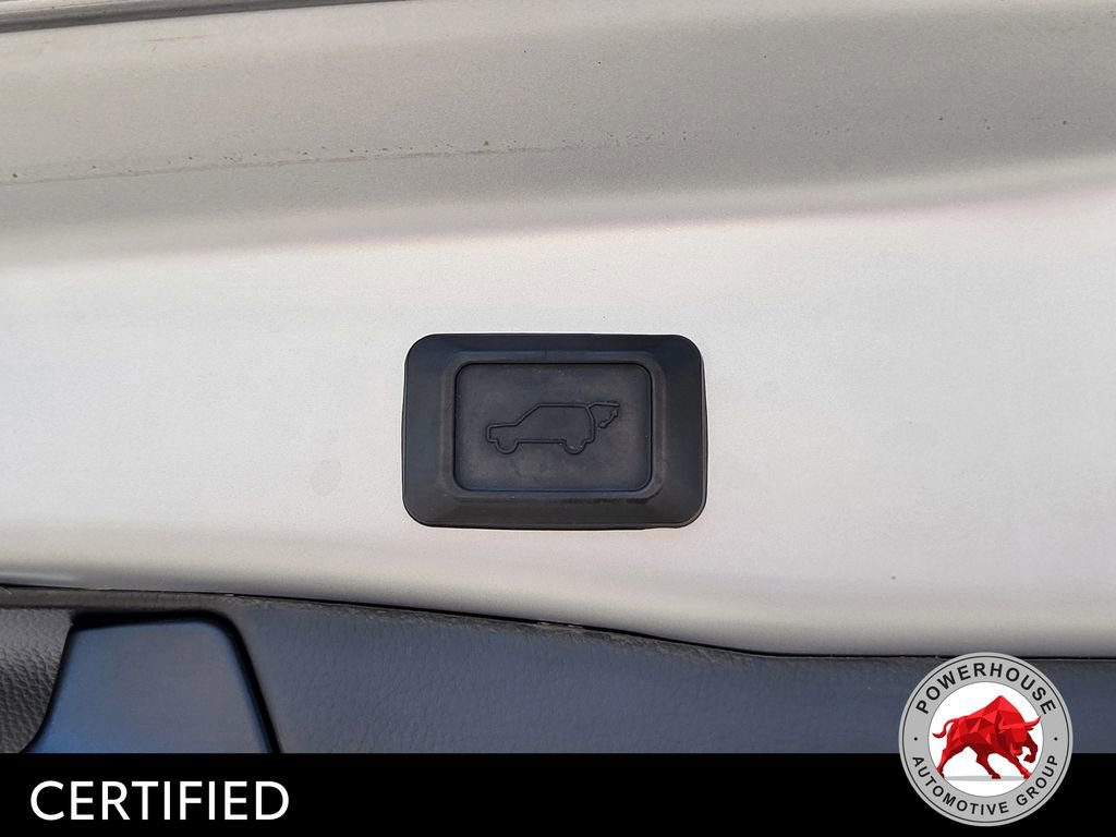 Used 2023 Toyota RAV4 XLE Premium FWD image 15