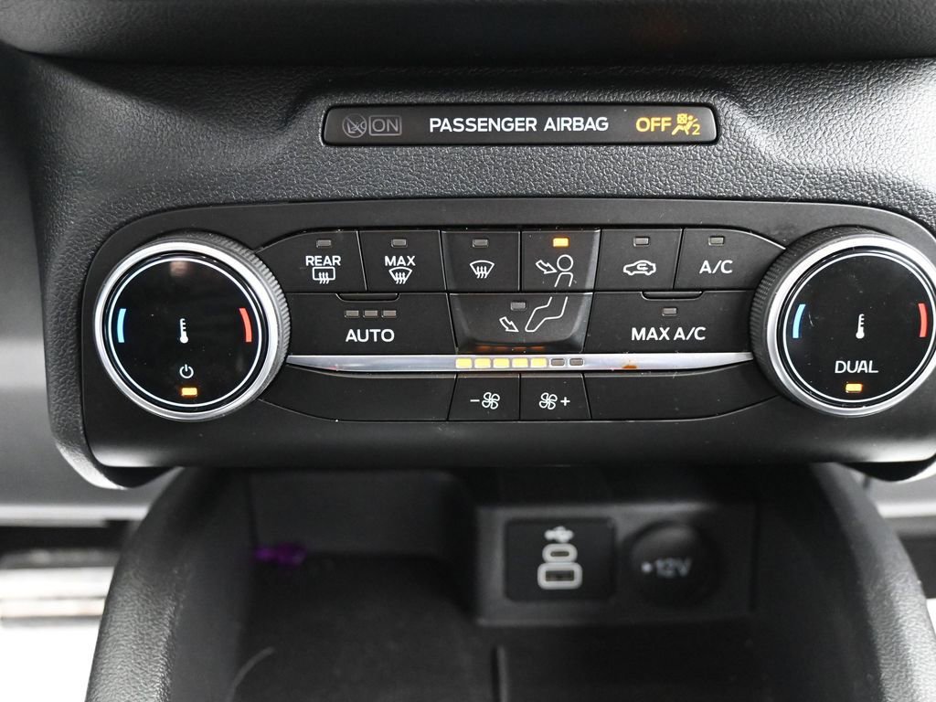 Used 2024 Ford Escape ST-Line image 24