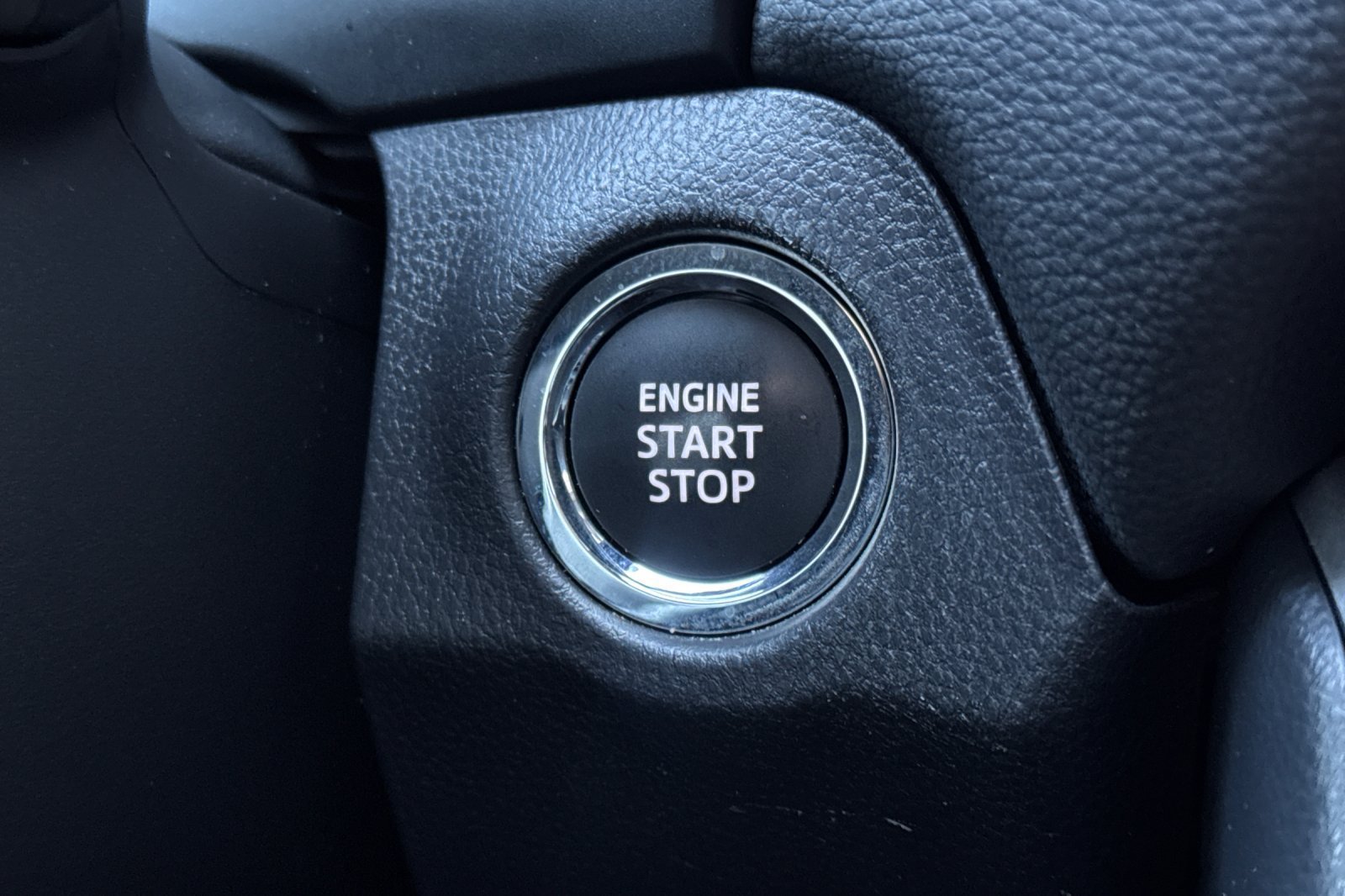 Used 2025 Toyota RAV4 XLE Premium w/ Weather Package FWD image 25