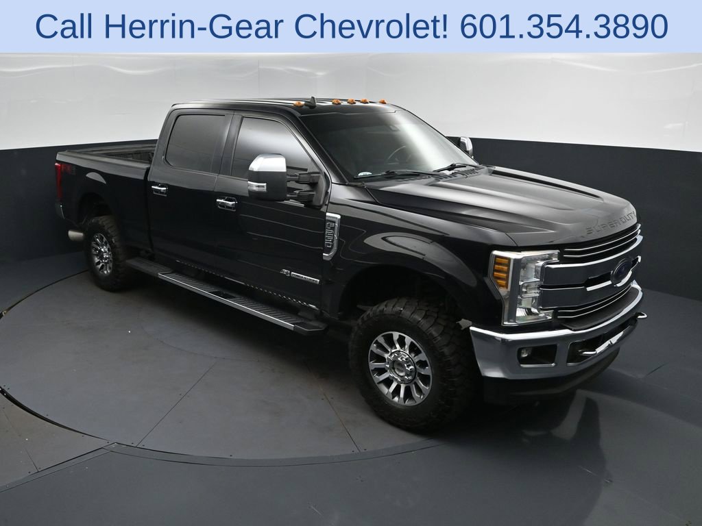 Used 2019 Ford F250 Lariat w/ Lariat Ultimate Package AWD/4WD image 36