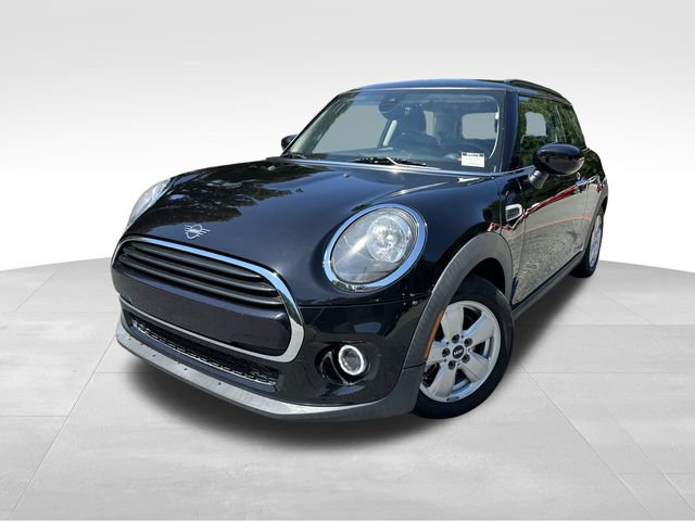 Used 2020 MINI Cooper 2-Door Hardtop w/ Storage Package image 9