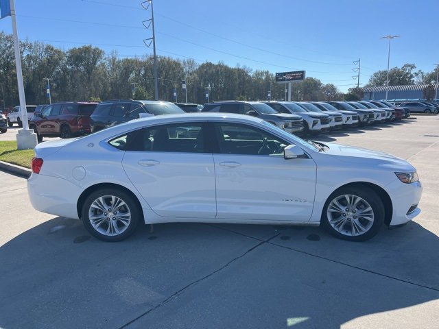 Used 2015 Chevrolet Impala LT w/ Convenience Package image 8