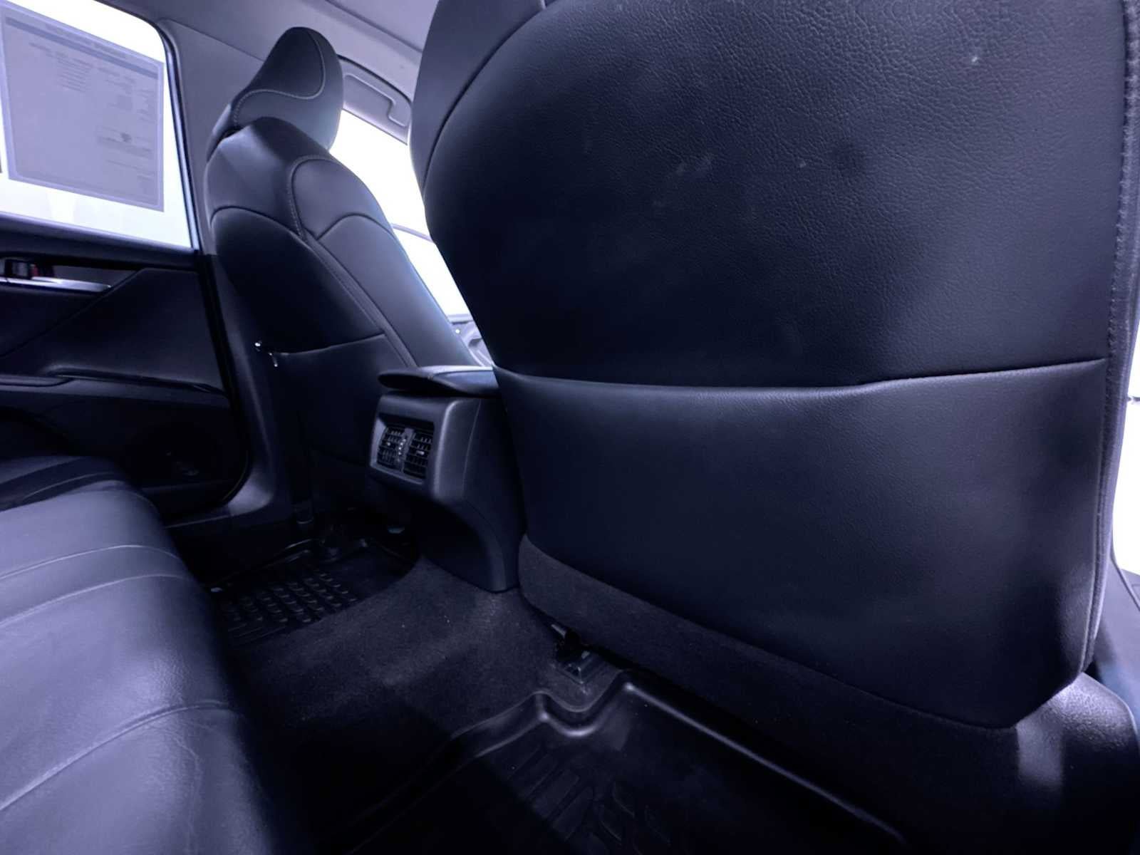Used 2019 Toyota Camry XSE w/ Navigation Package FWD image 41