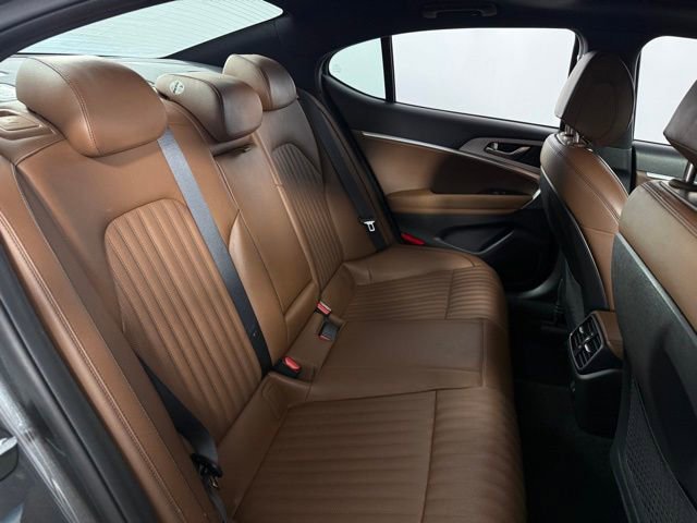 Used 2021 Genesis G70 2.0T w/ Elite Package image 18