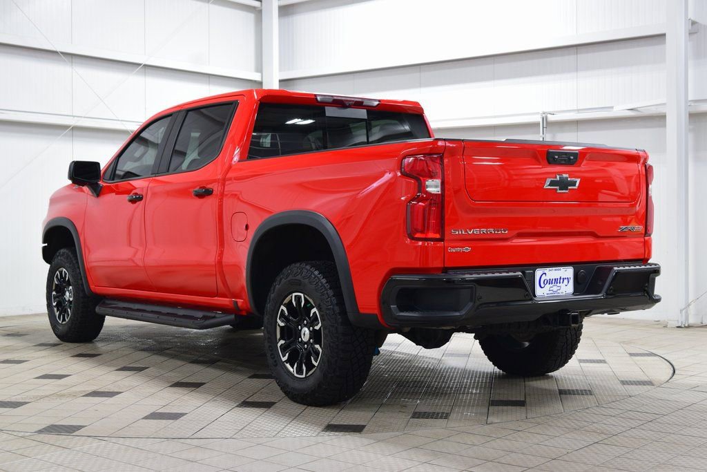 Used 2024 Chevrolet Silverado 1500 ZR2 w/ Technology Package image 6