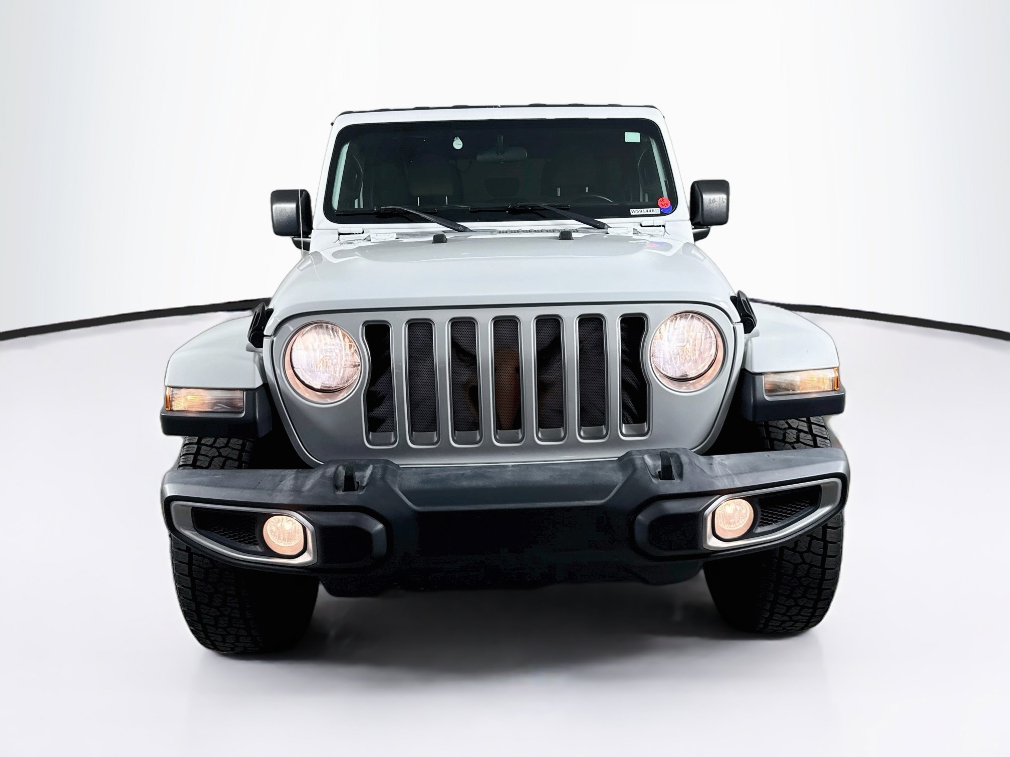 Used 2019 Jeep Wrangler Unlimited Sahara AWD/4WD image 3
