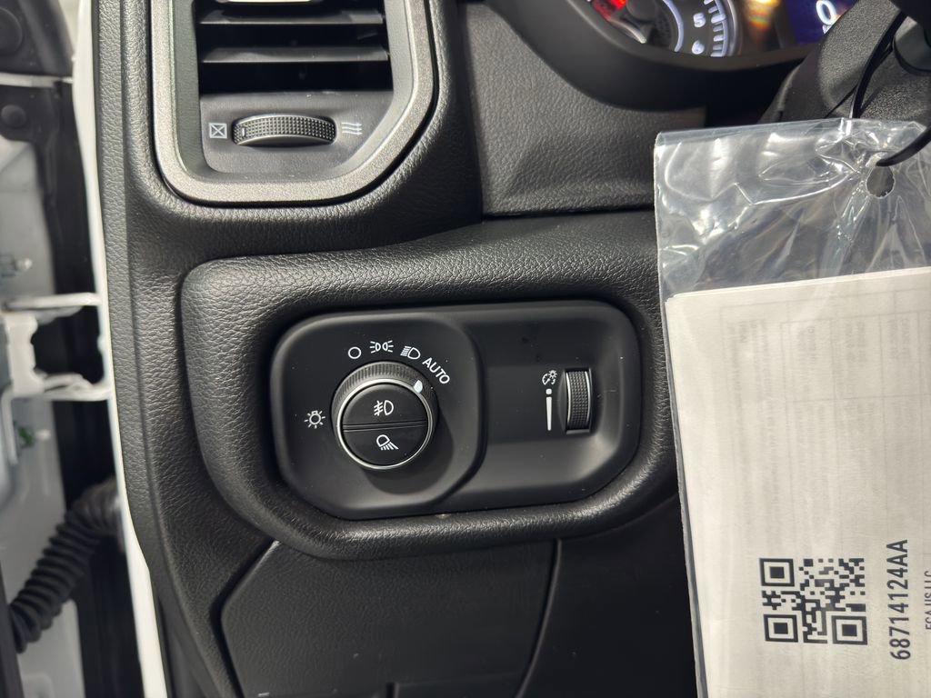 Used 2025 RAM 3500 Tradesman image 17