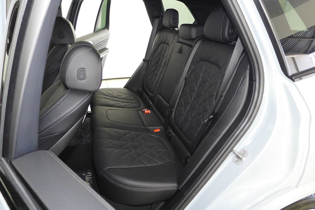 Used 2024 BMW X5 xDrive50e w/ M Sport Package AWD/4WD image 21