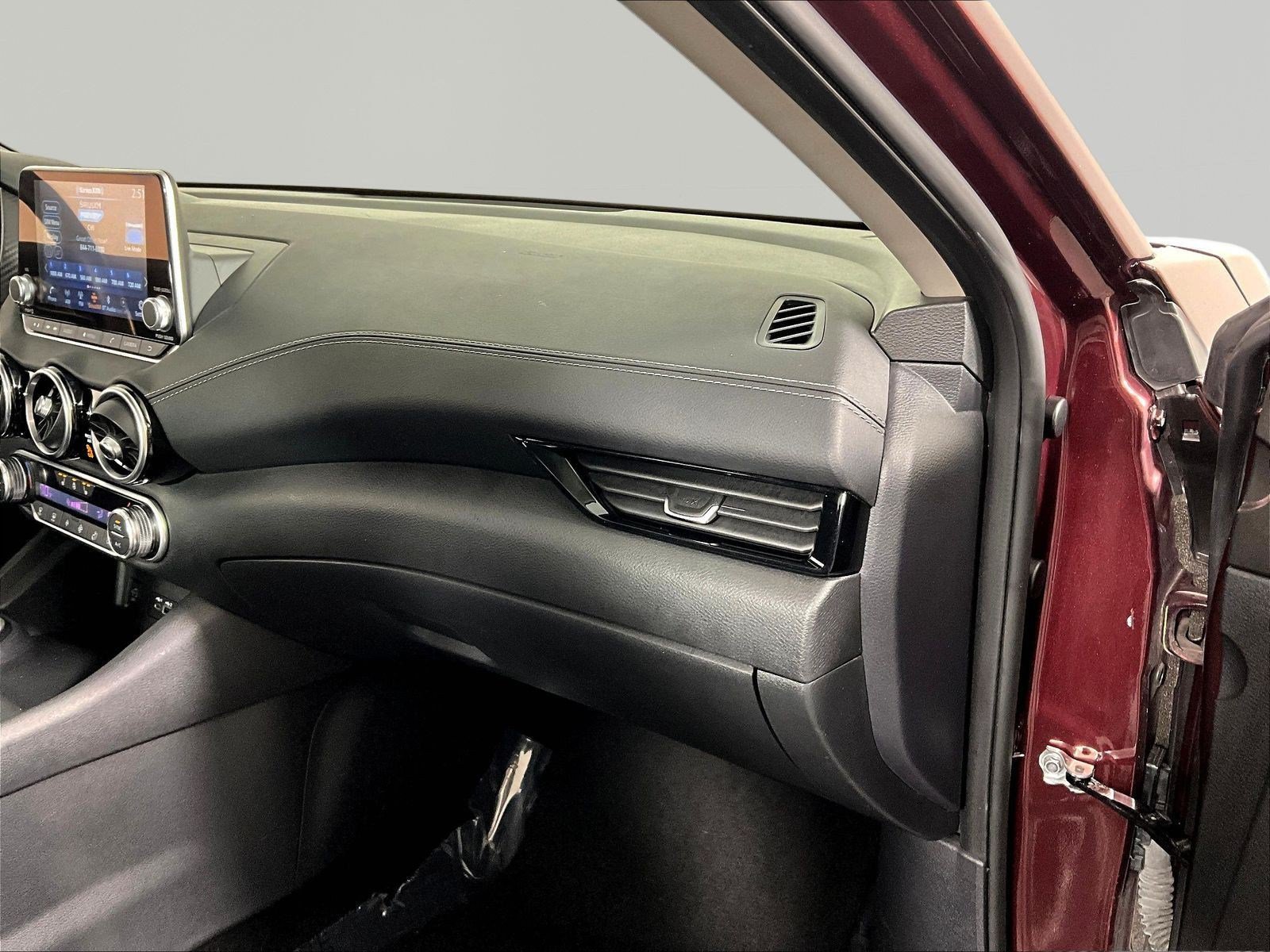 Certified 2024 Nissan Sentra SV w/ All-Weather Package FWD image 26