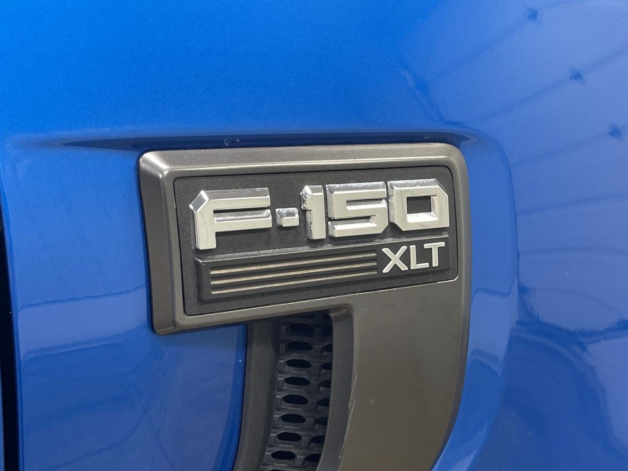 Used 2021 Ford F150 XLT w/ Equipment Group 301A Mid image 18