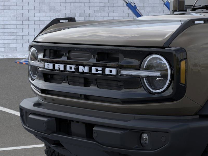 New 2026 Ford Bronco Outer Banks AWD/4WD image 19