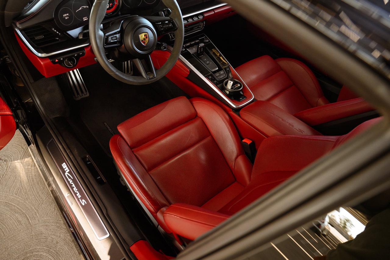 Used 2022 Porsche 911 Carrera S image 40