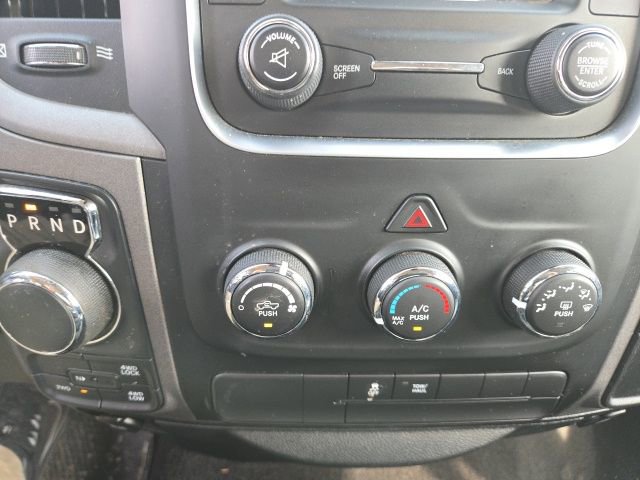 Used 2018 RAM 1500 Express w/ Express Value Package AWD/4WD image 8
