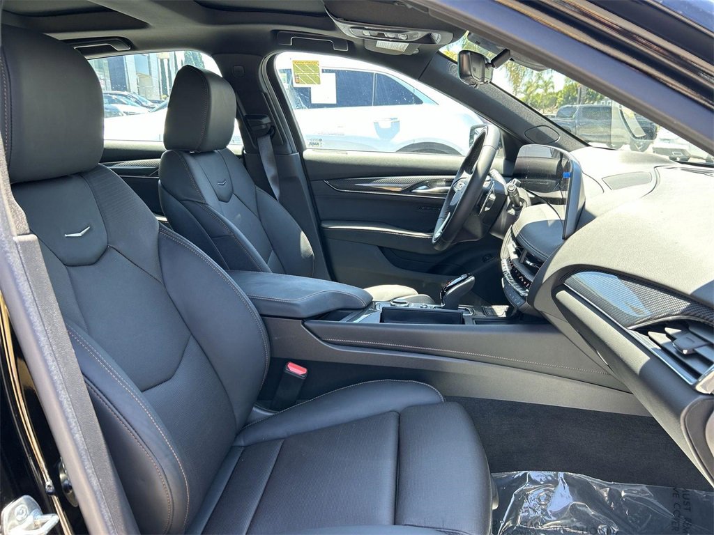 New 2025 Cadillac CT5 Sport w/ Technology Package image 32