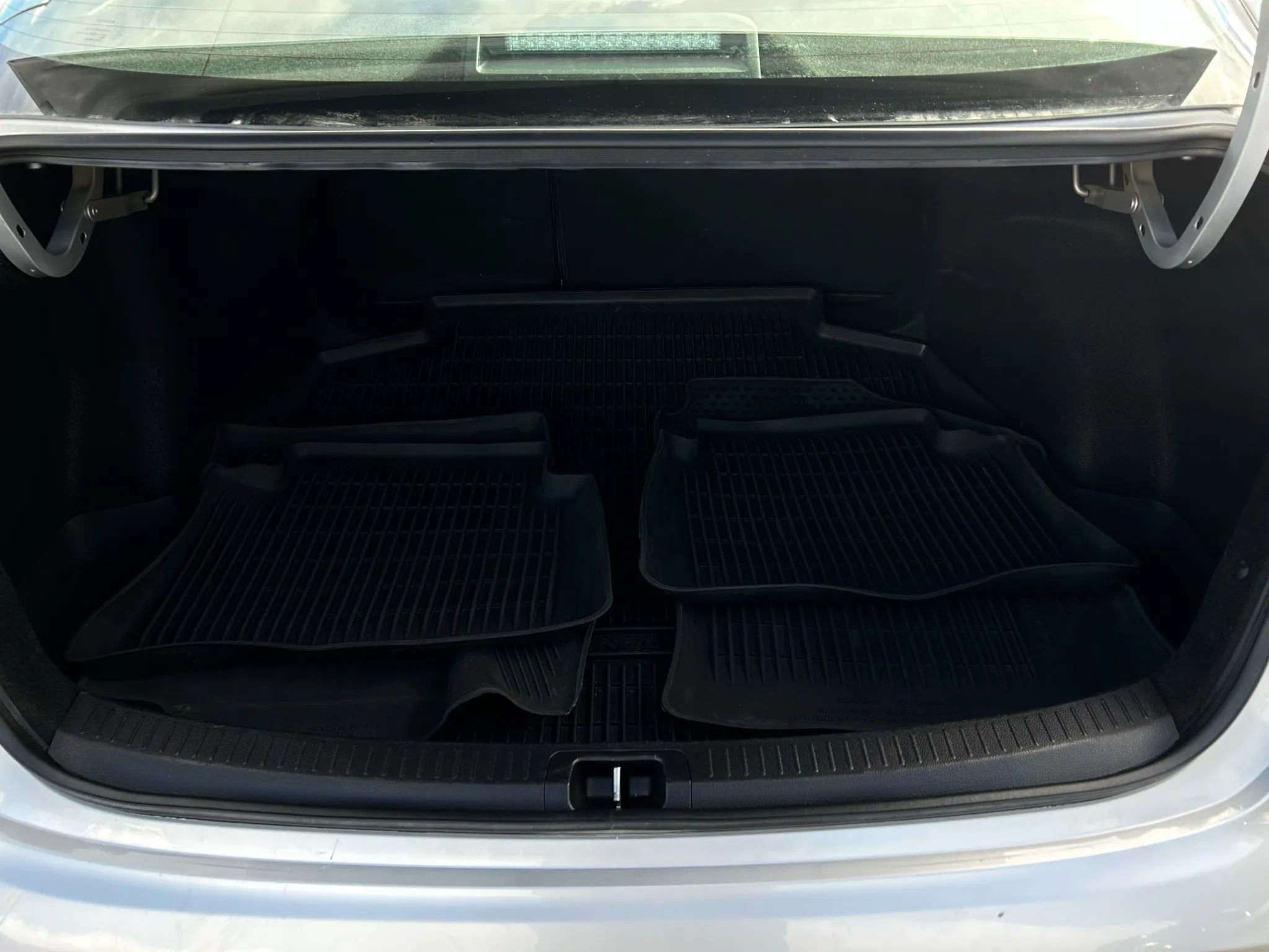 Used 2024 Toyota Corolla SE image 23