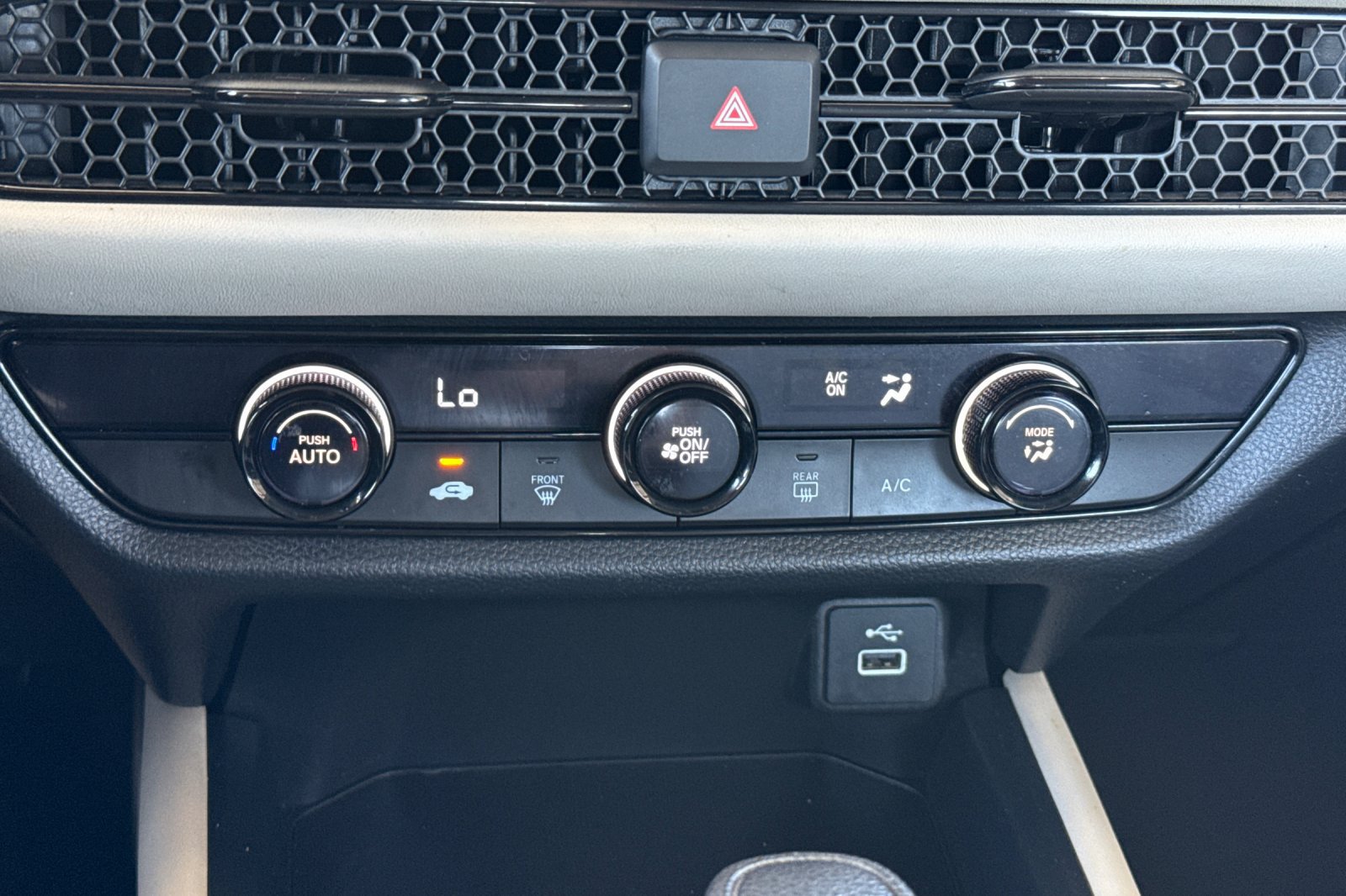 Used 2023 Honda HR-V LX image 28