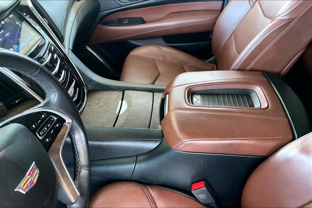 Used 2018 Cadillac Escalade Premium Luxury w/ LPO, Radiant Package AWD/4WD image 13