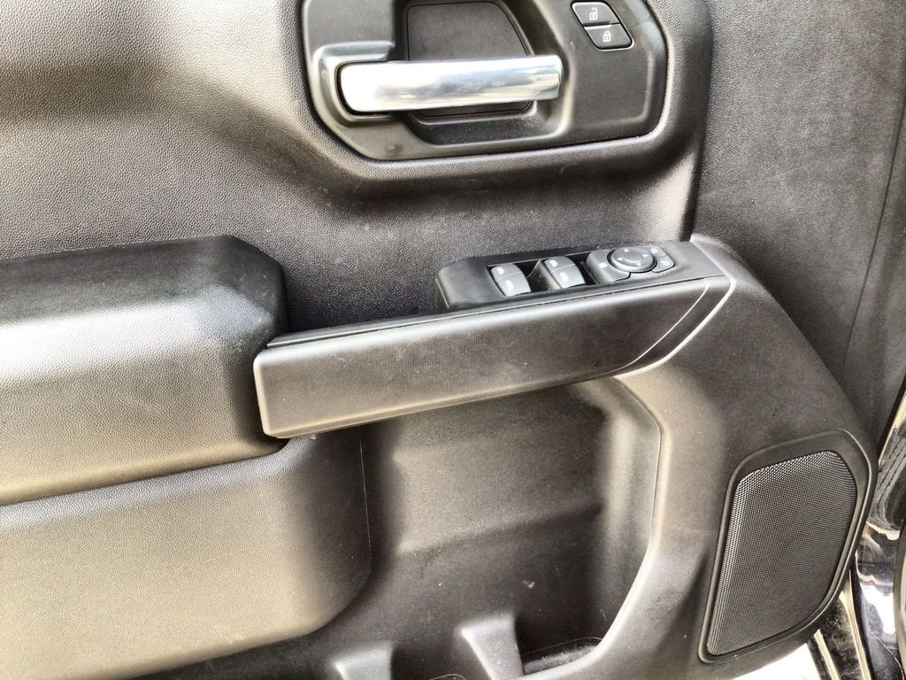 Used 2023 Chevrolet Silverado 1500 Custom image 23