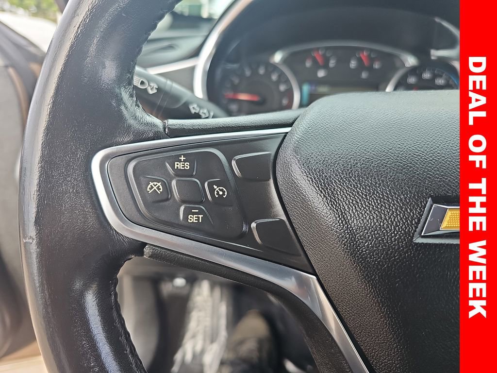 Used 2018 Chevrolet Malibu LT image 16
