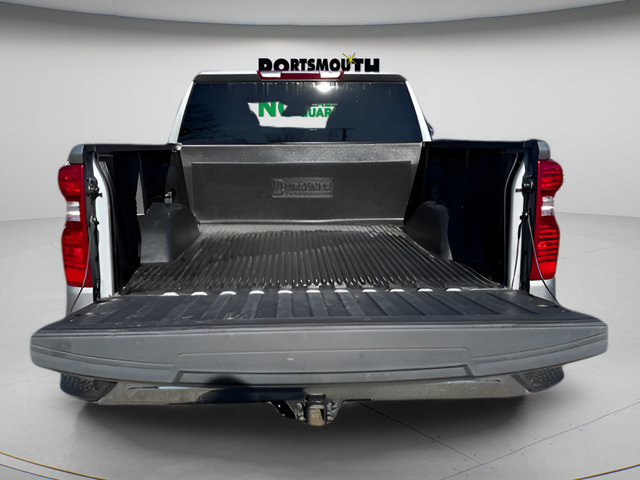 Used 2025 Chevrolet Silverado 1500 LT AWD/4WD image 11