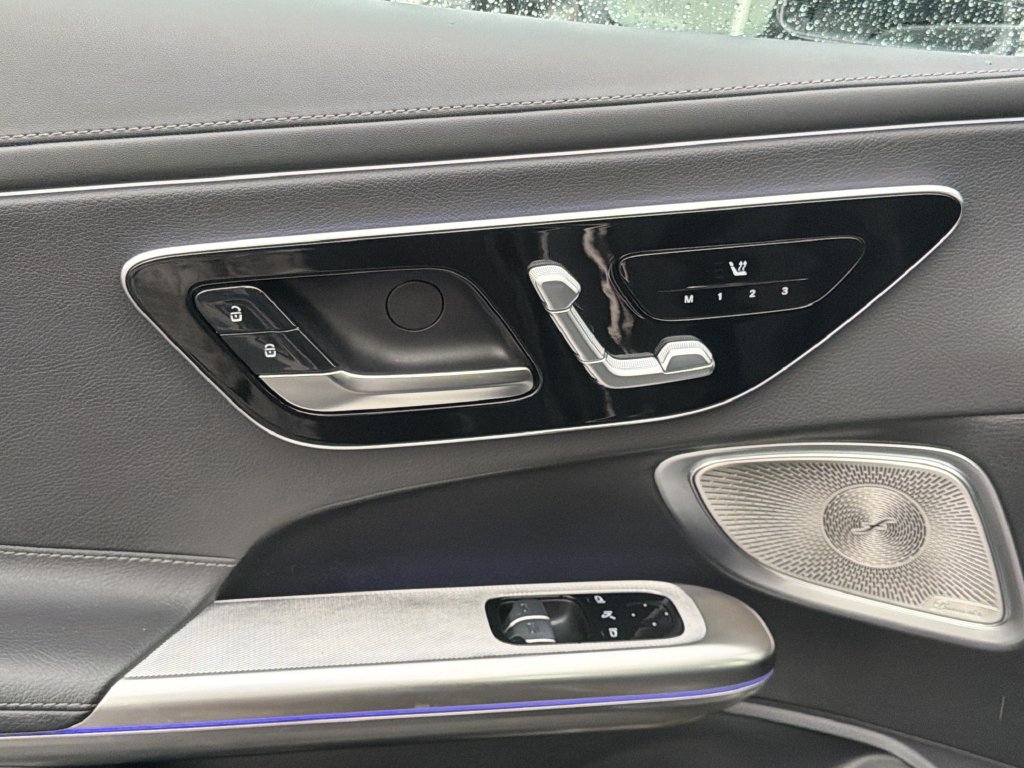 Certified 2025 Mercedes-Benz CLE 300 4MATIC Coupe w/ AMG Line image 18