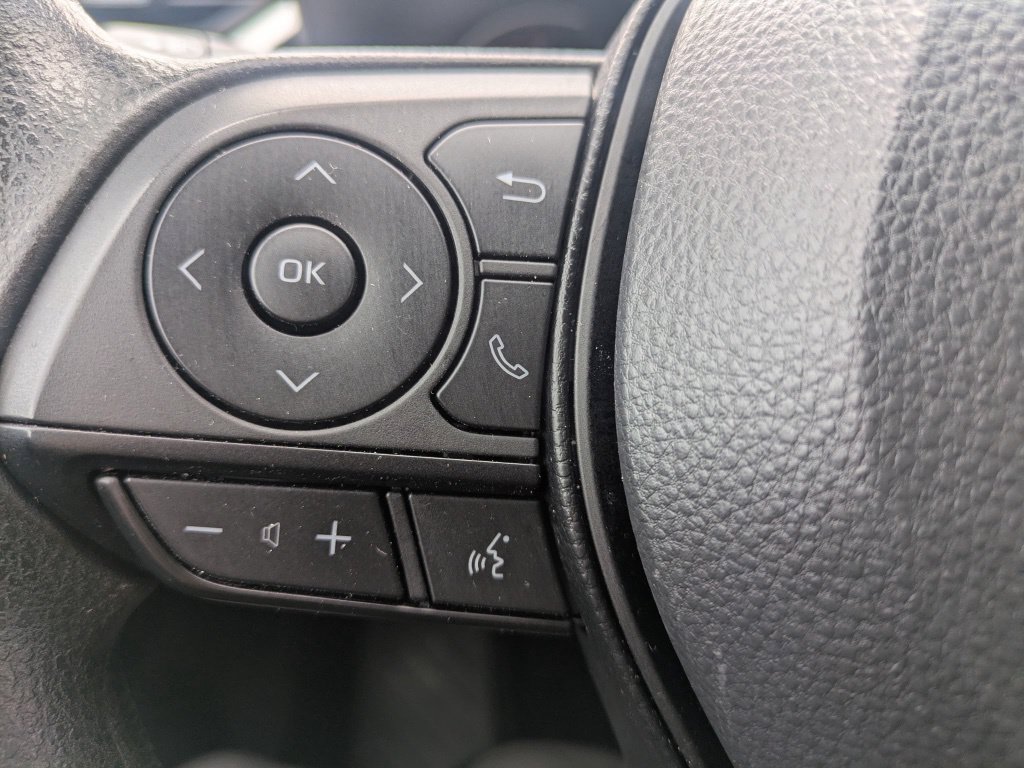 Used 2024 Toyota RAV4 LE AWD/4WD image 21