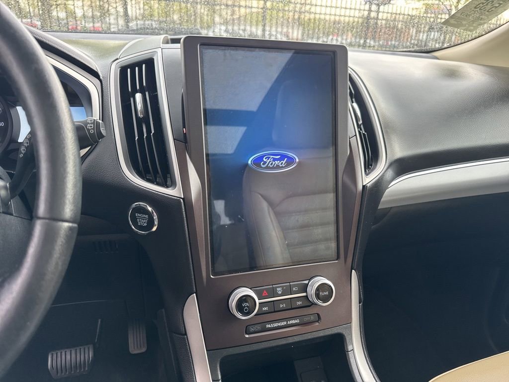 Used 2021 Ford Edge SEL w/ Convenience Package image 8