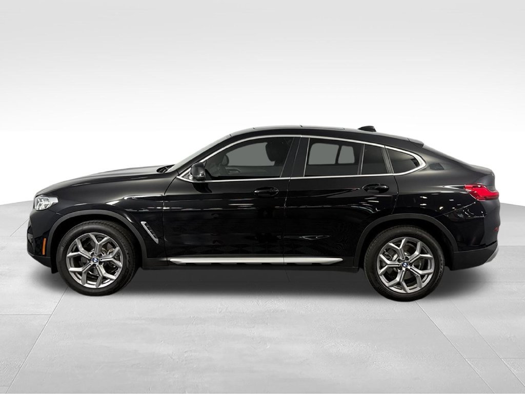 Used 2025 BMW X4 xDrive30i AWD/4WD image 9
