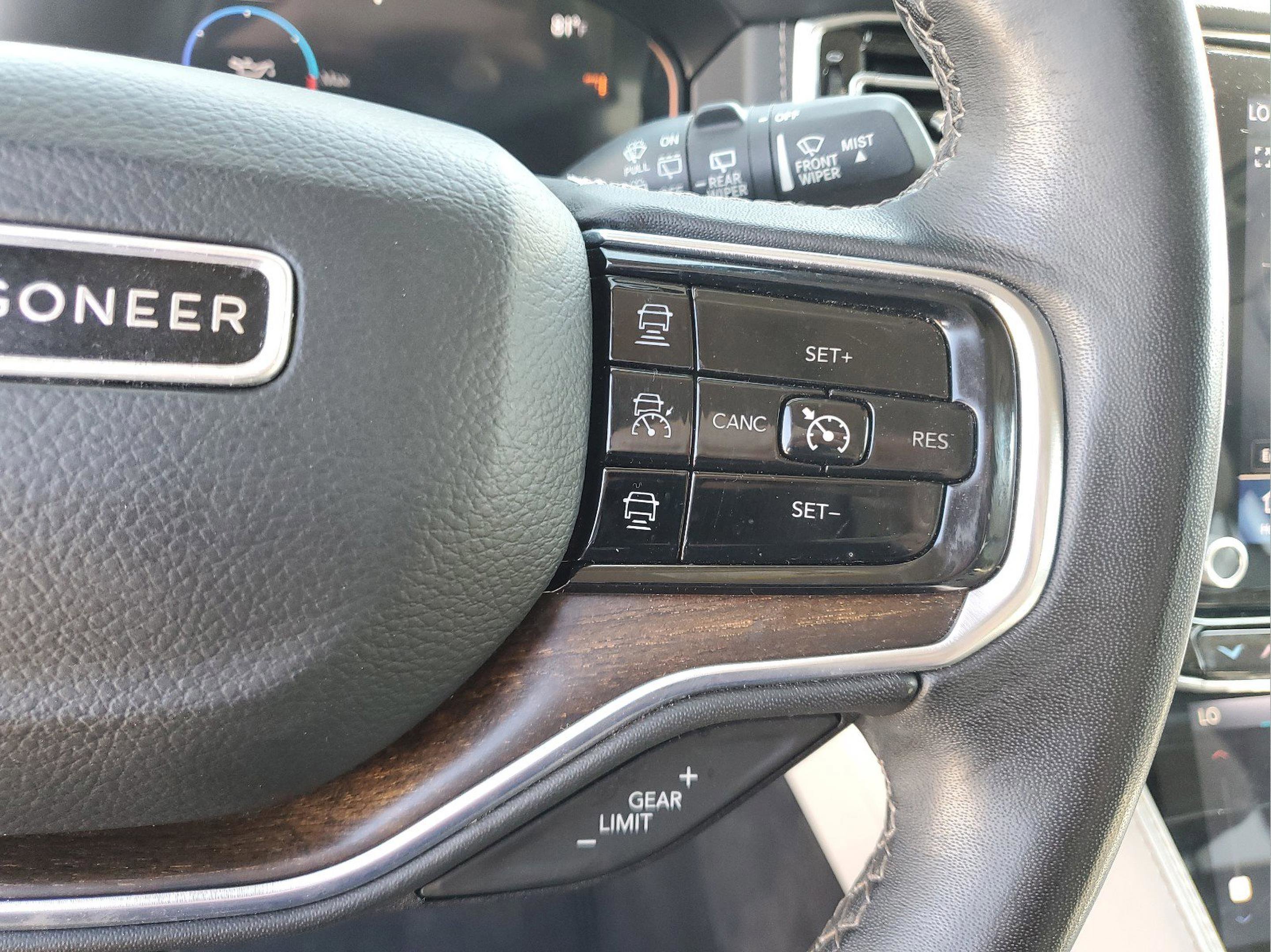 Used 2023 Jeep Grand Wagoneer L 4X4 image 22