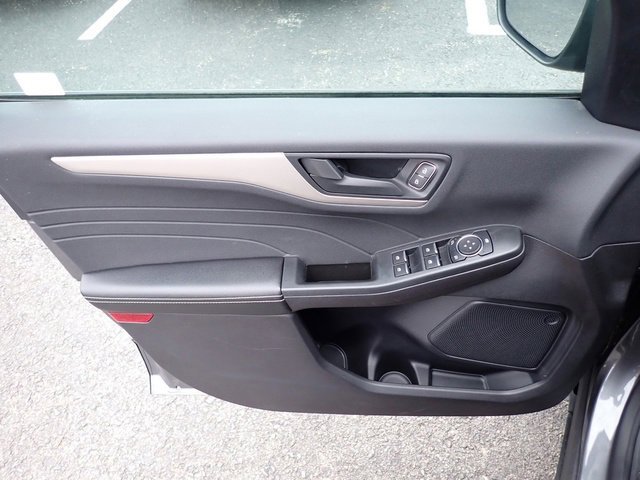 Certified 2022 Ford Escape SE w/ Convenience Package image 20