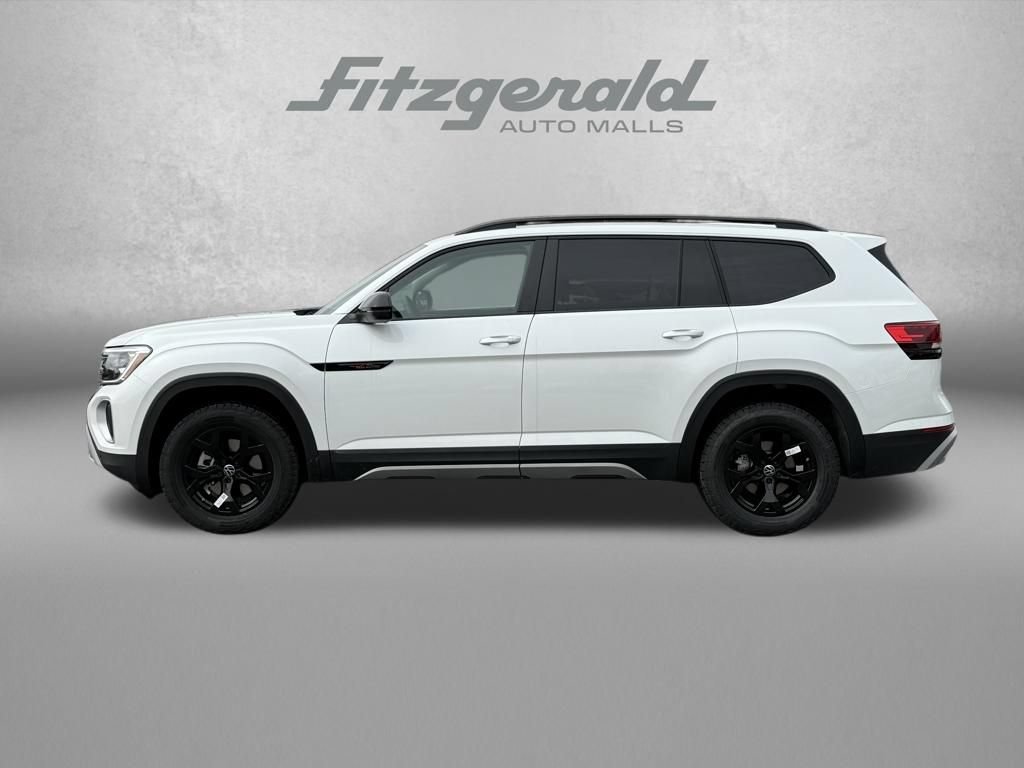New 2026 Volkswagen Atlas Peak Edition AWD/4WD image 4