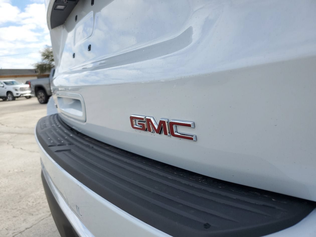 New 2026 GMC Yukon XL Denali w/ Sun & Power Step Package AWD/4WD image 7