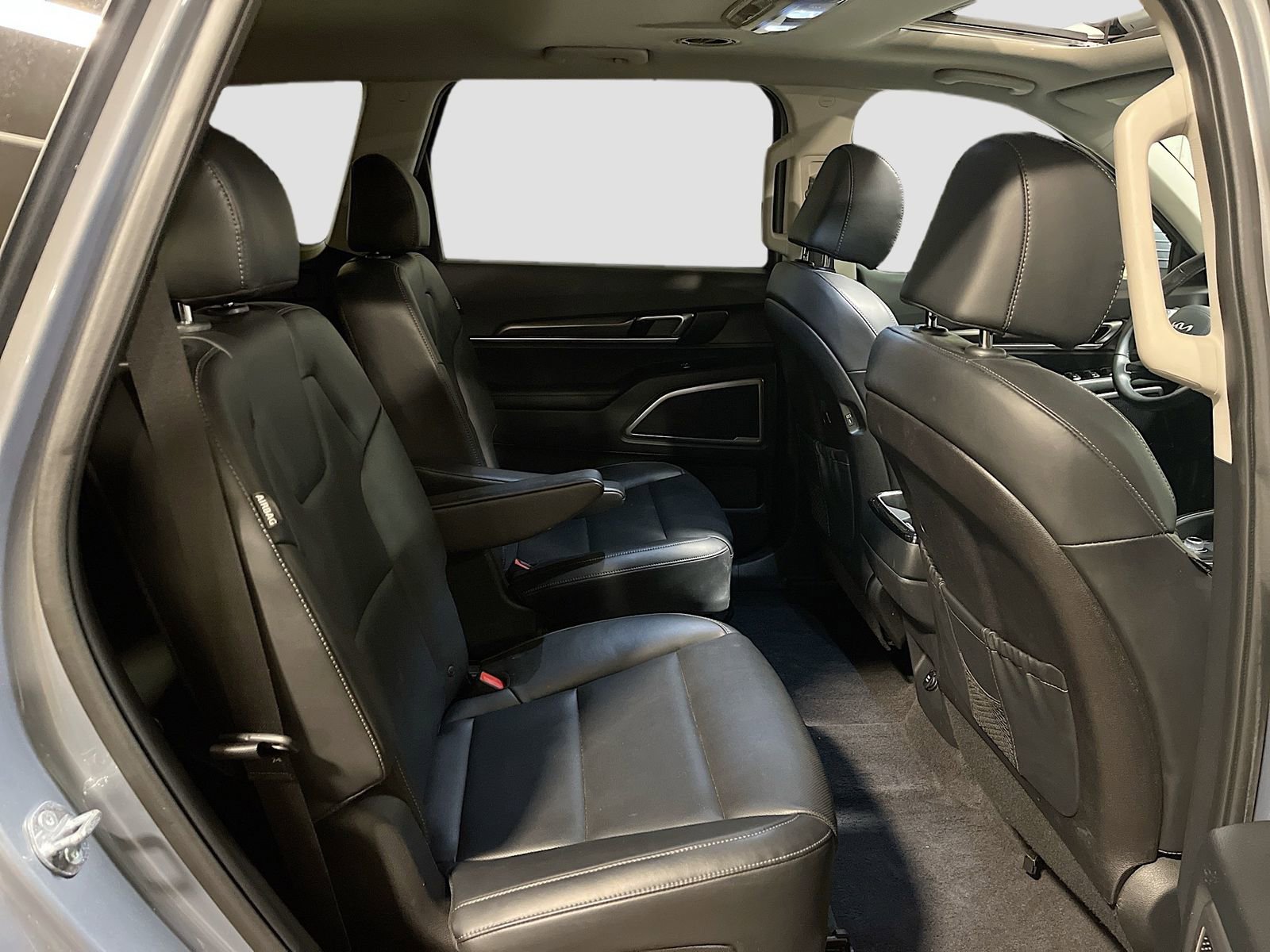 Used 2025 Kia Telluride S AWD/4WD image 31
