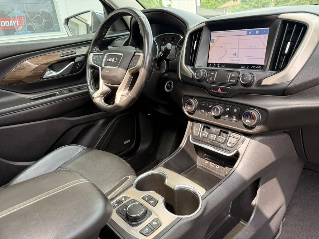 Used 2019 GMC Terrain Denali w/ Advanced Safety Package FWD image 29