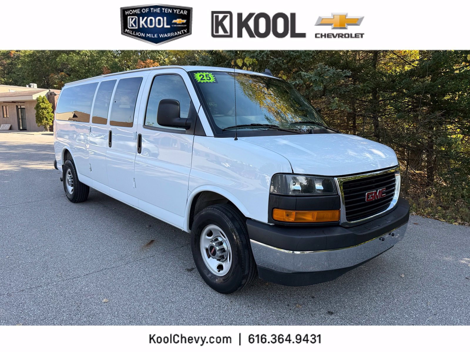 Used 2025 GMC Savana 3500 LT w/ LT Preferred Equipment Group RWD image 1
