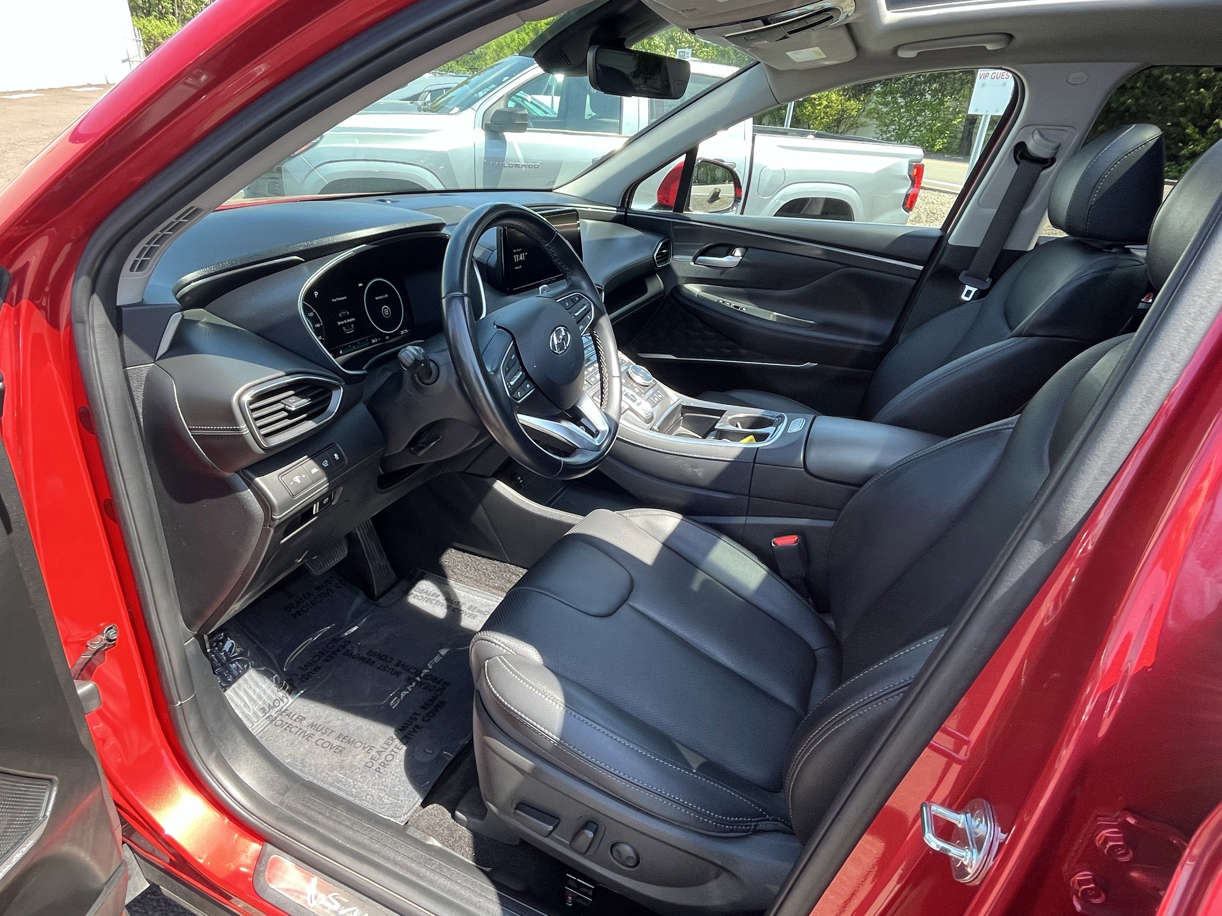 Certified 2023 Hyundai Santa Fe SEL Premium AWD/4WD image 9