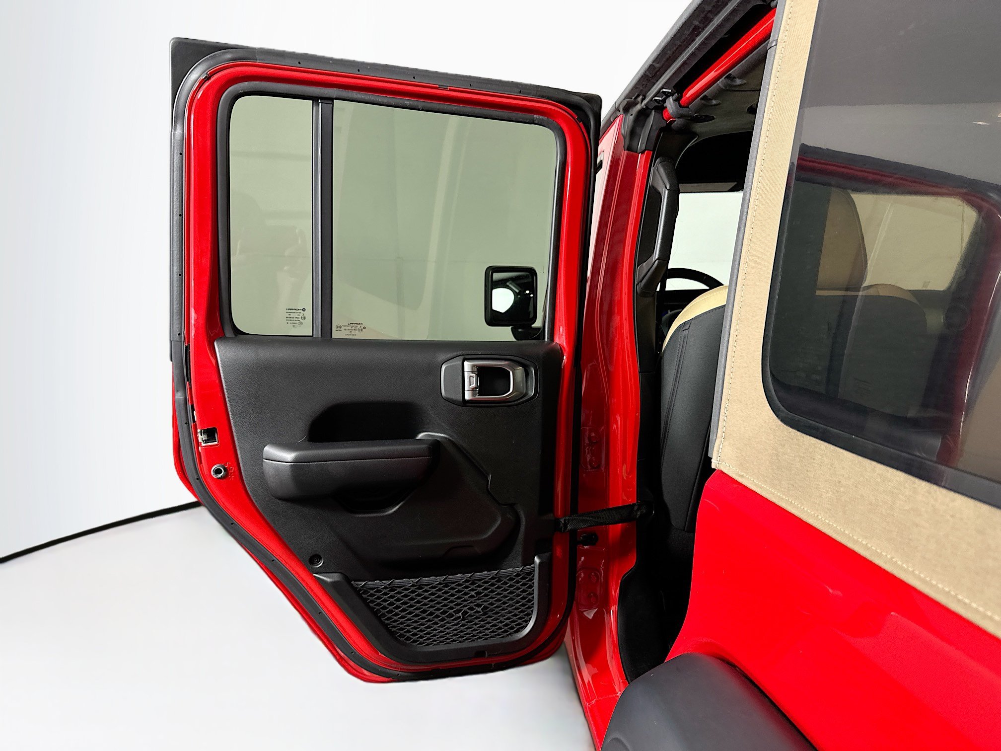 Used 2019 Jeep Wrangler Unlimited Sport S AWD/4WD image 25