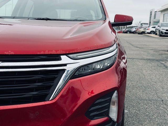 Used 2024 Chevrolet Equinox LT image 3