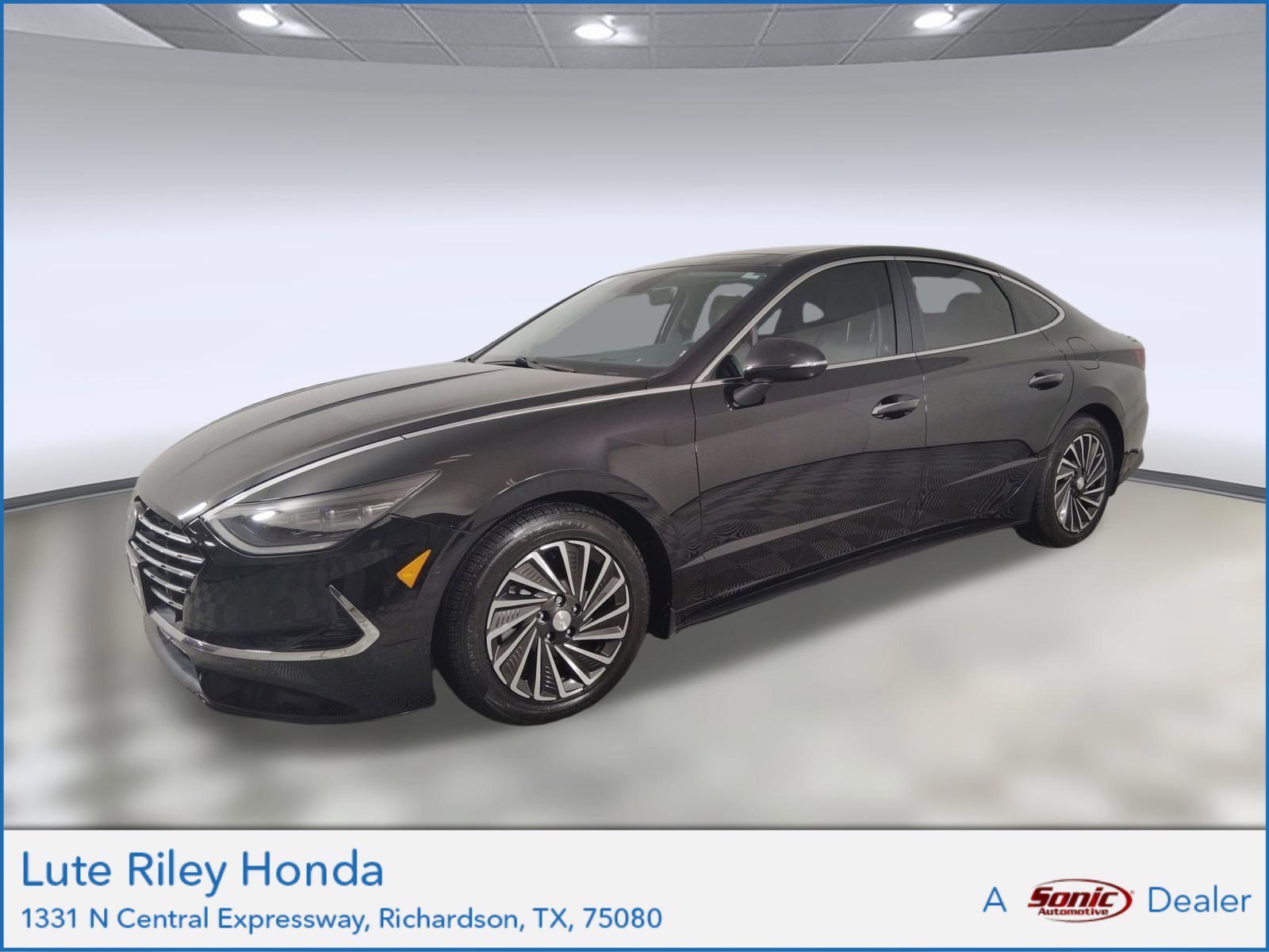 Used 2023 Hyundai Sonata Limited w/ Cargo Package image 1