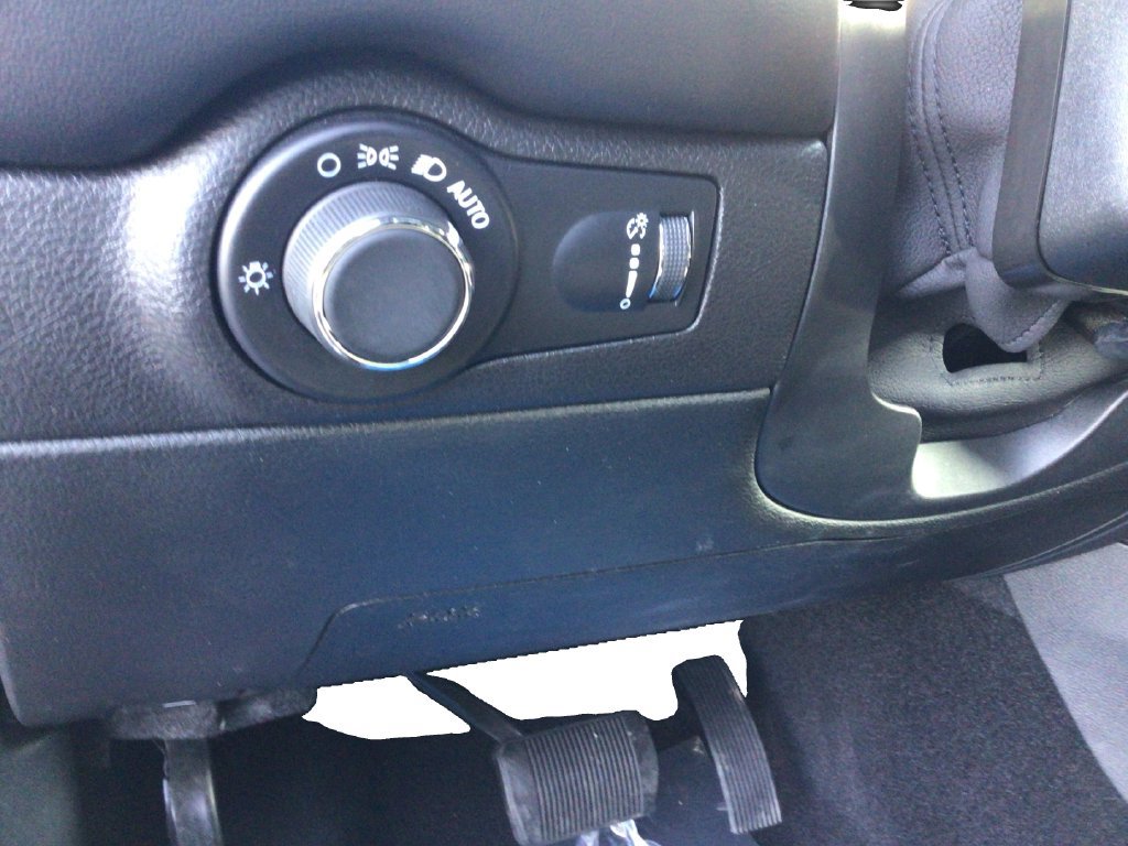 Used 2025 Dodge Durango GT AWD/4WD image 18